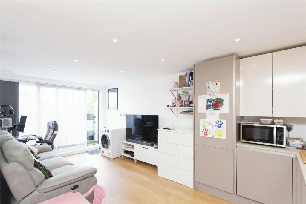 2 bed Apartment