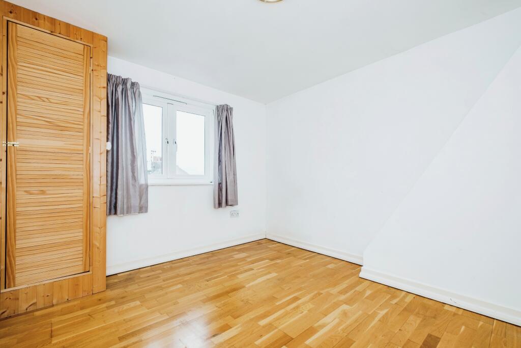 1 bed Apartment