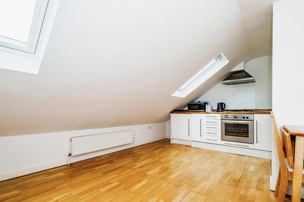 1 bed Apartment