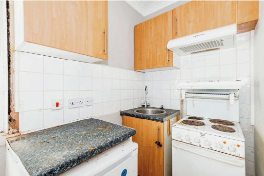 1 bed Ground Flat