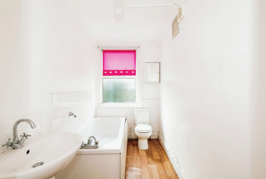 1 bed Ground Flat