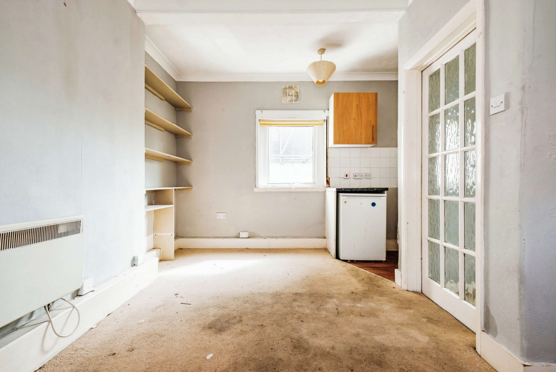 1 bed Ground Flat