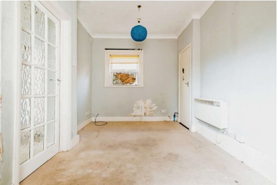 1 bed Ground Flat