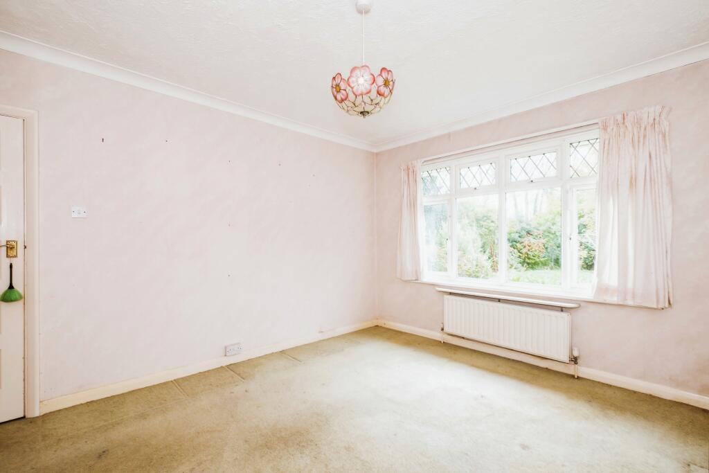2 bed Detached Bungalow