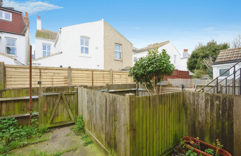 1 bed Apartment
