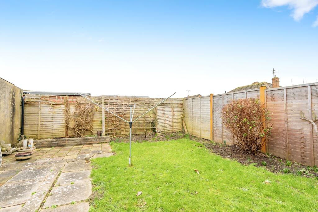 2 bed Bungalow