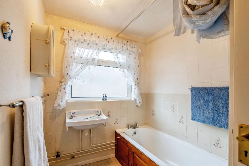 2 bed Bungalow