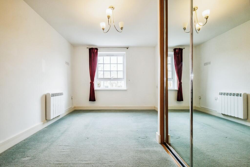 1 bed Retirement Property