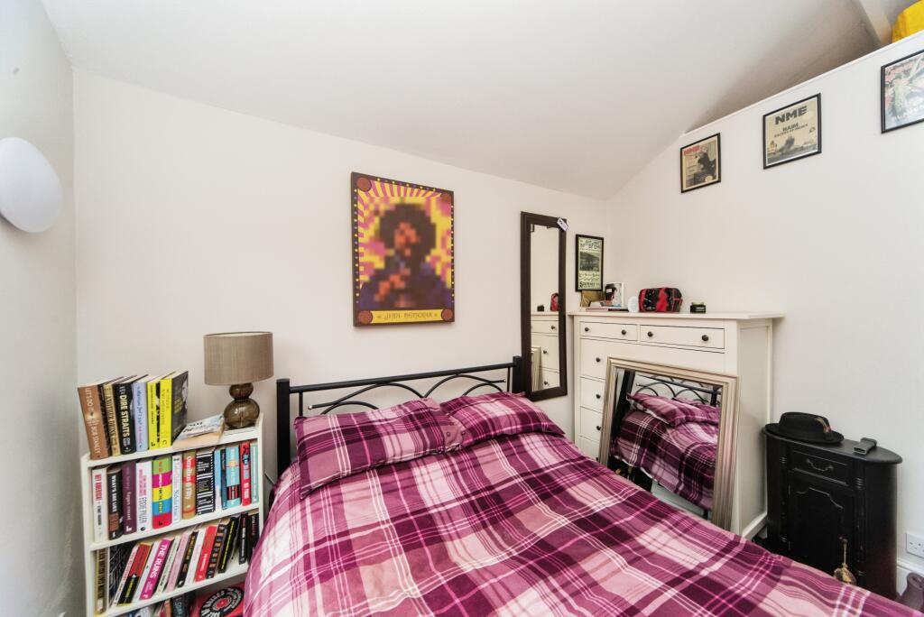 3 bed Maisonette