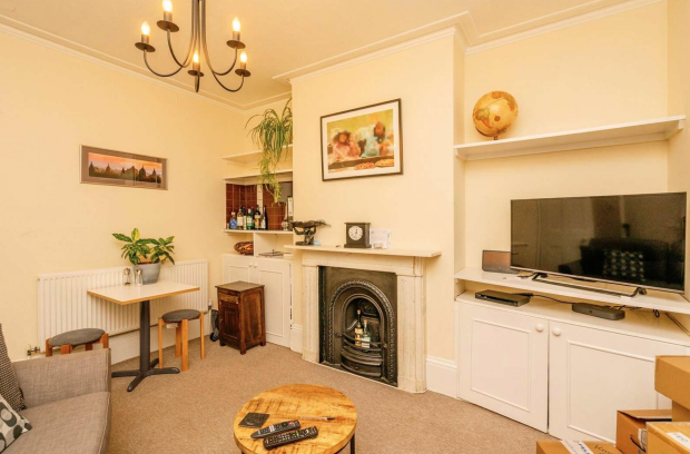 1 bed Apartment
