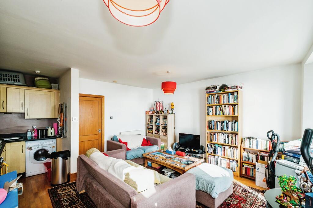 1 bed Apartment