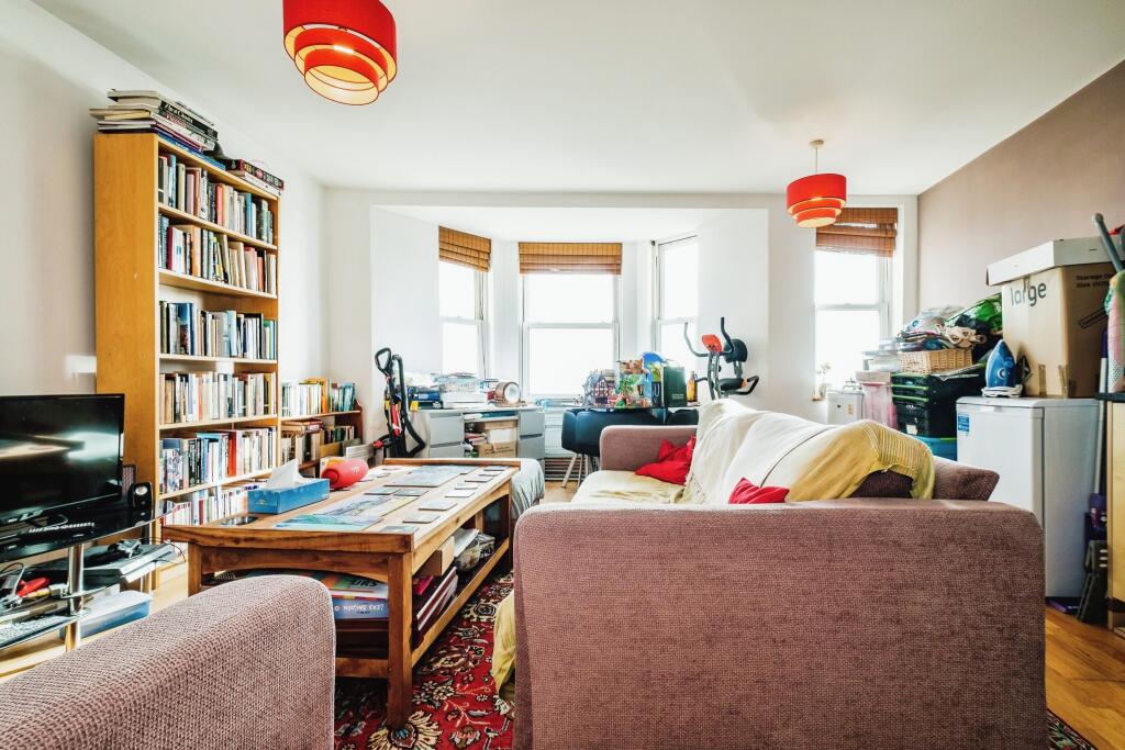 1 bed Apartment