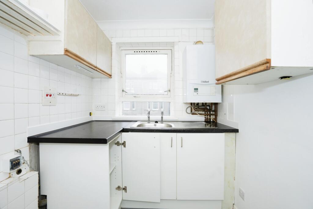 2 bed Apartment
