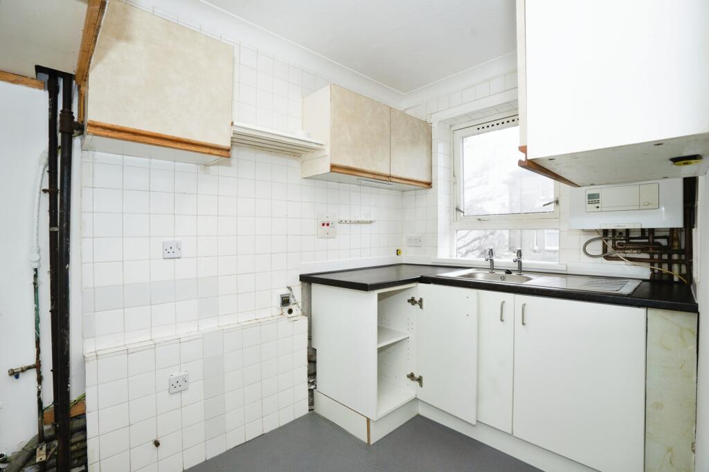 2 bed Apartment