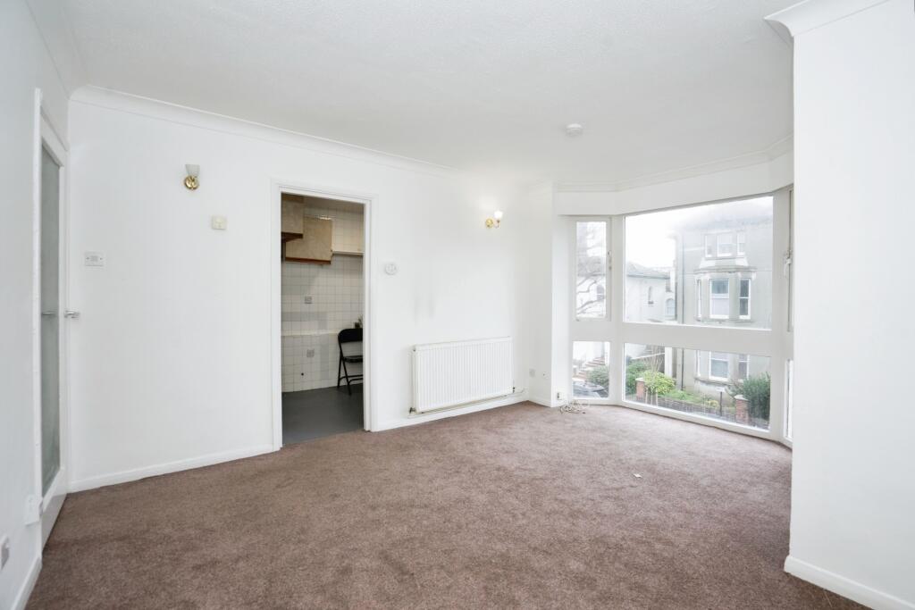 2 bed Apartment