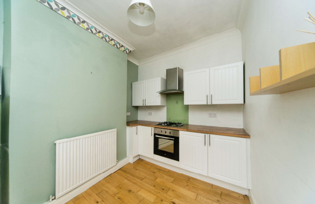 1 bed Maisonette