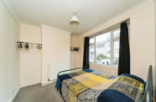 1 bed Maisonette