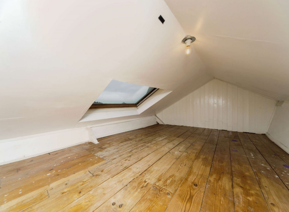 1 bed Maisonette