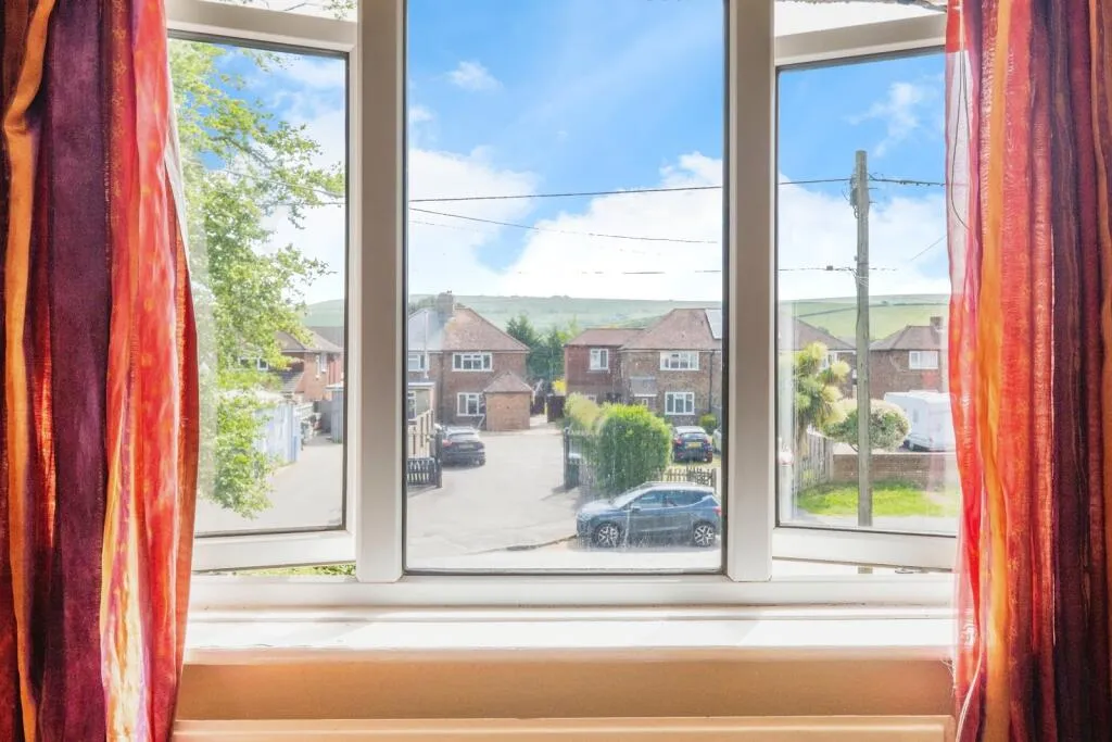 3 bed Terraced