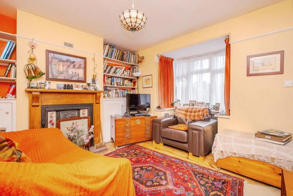 3 bed Terraced