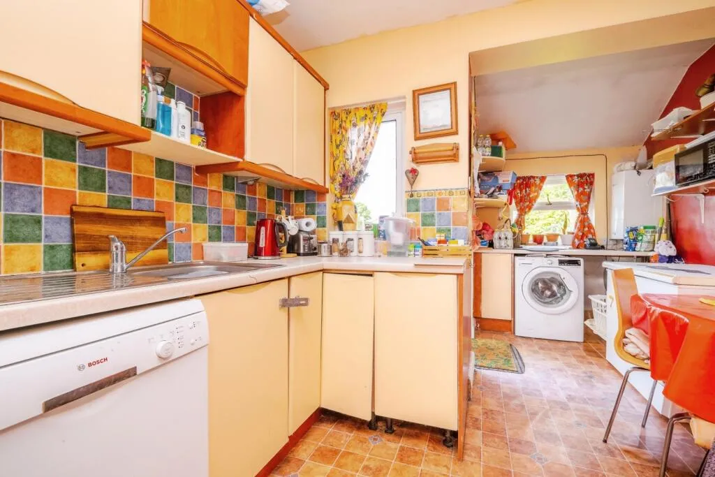 3 bed Terraced