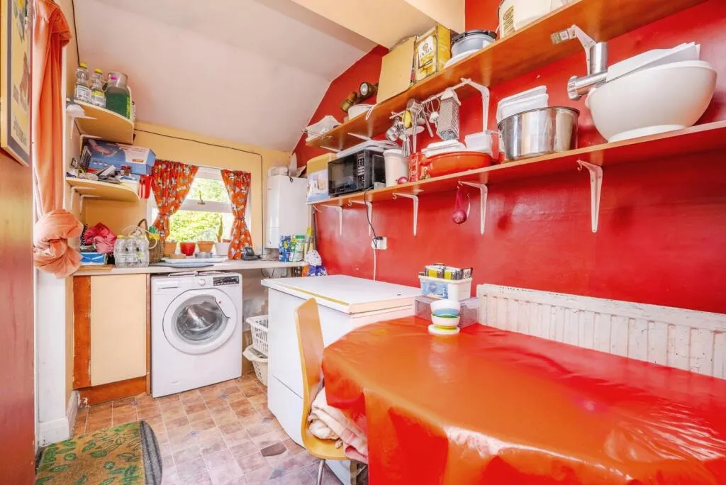 3 bed Terraced