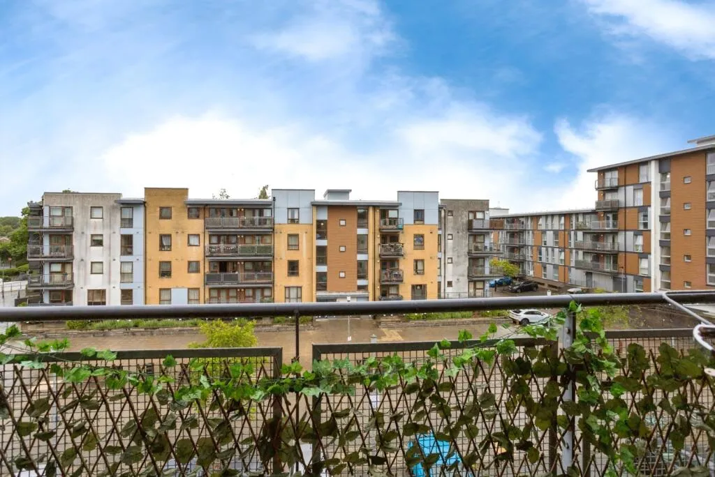 2 bed Apartment