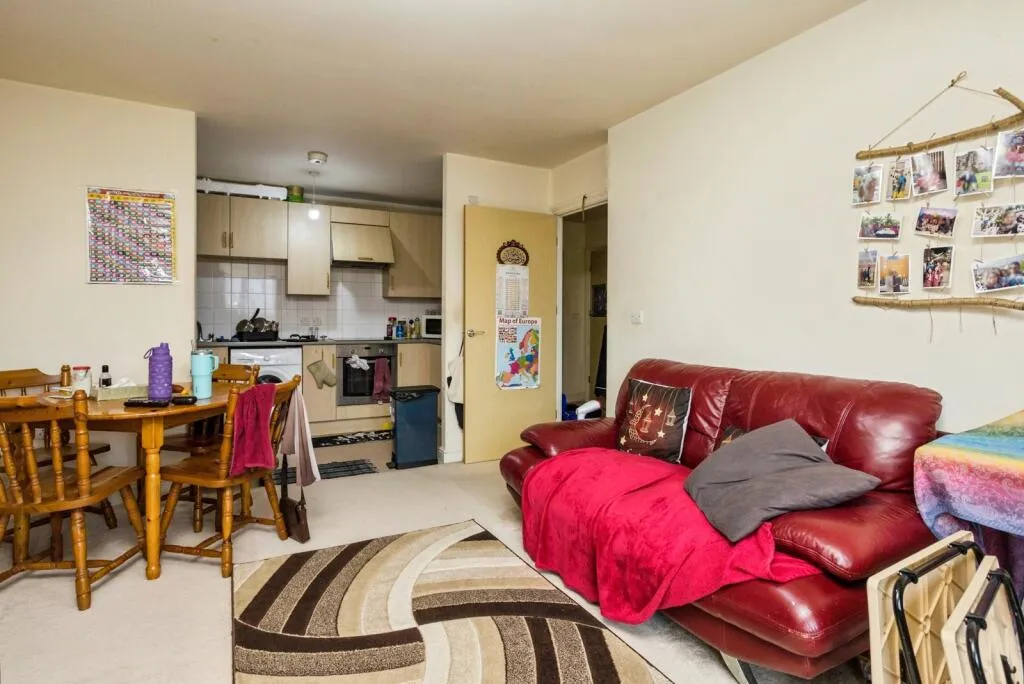 2 bed Apartment