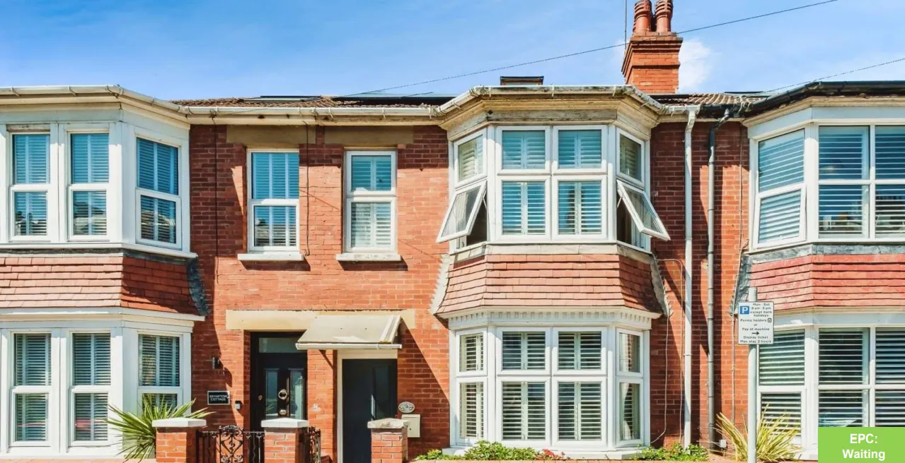 4 bed Terraced