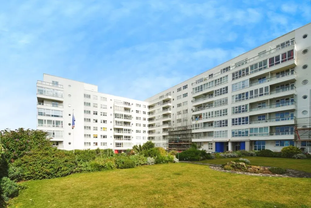 2 bed Apartment
