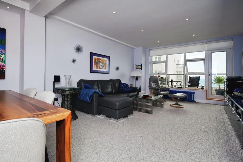 2 bed Apartment