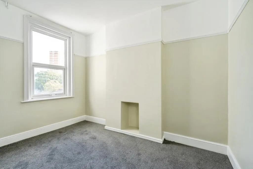 3 bed Flat Share