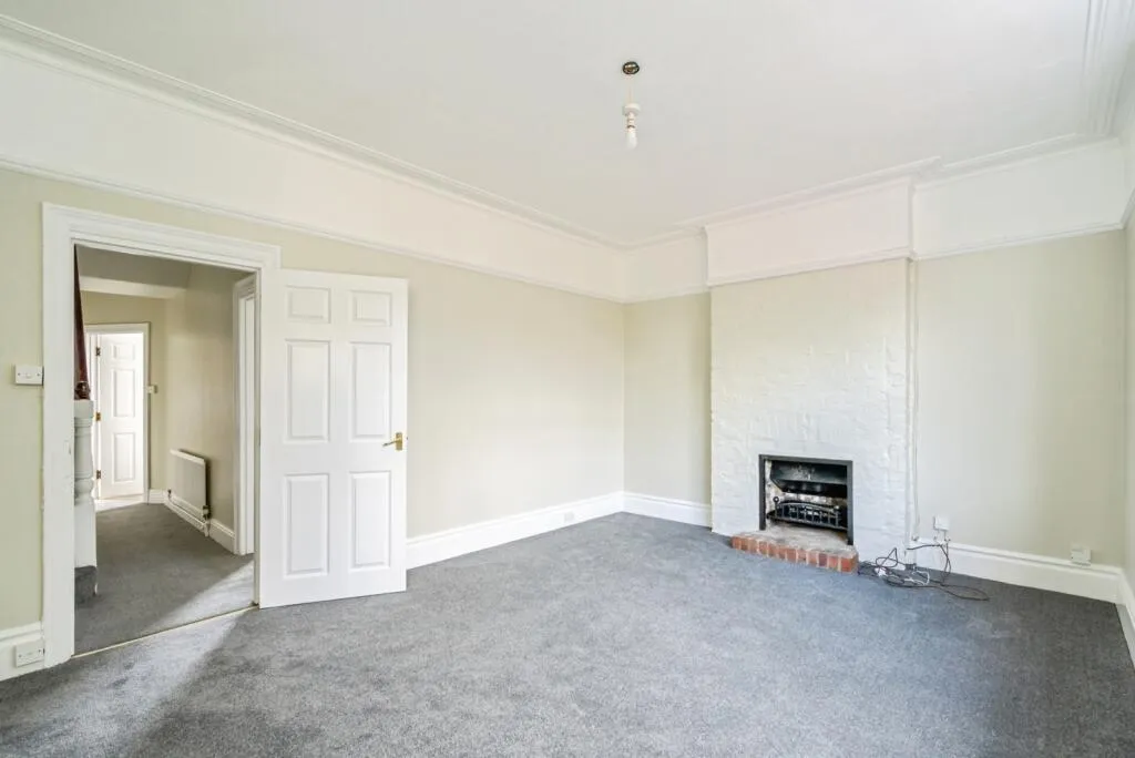 3 bed Flat Share