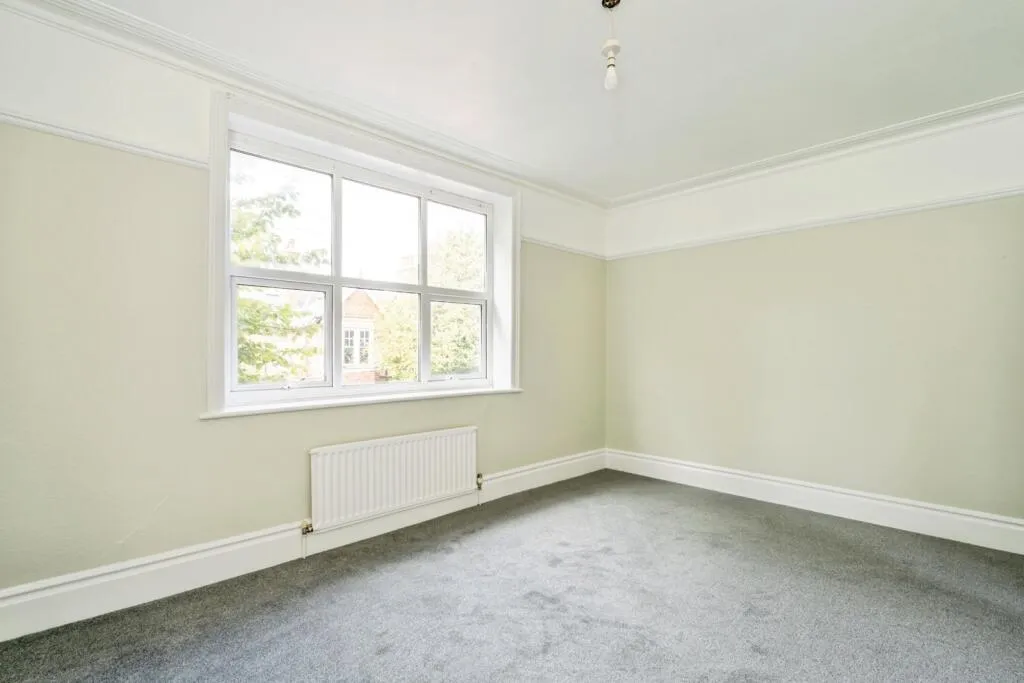 3 bed Flat Share