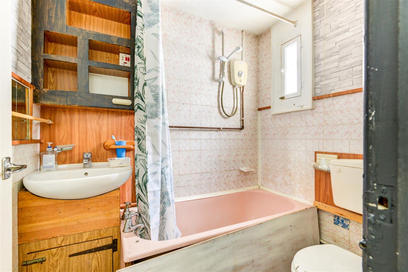 Albert Road, Brighton, Apartment