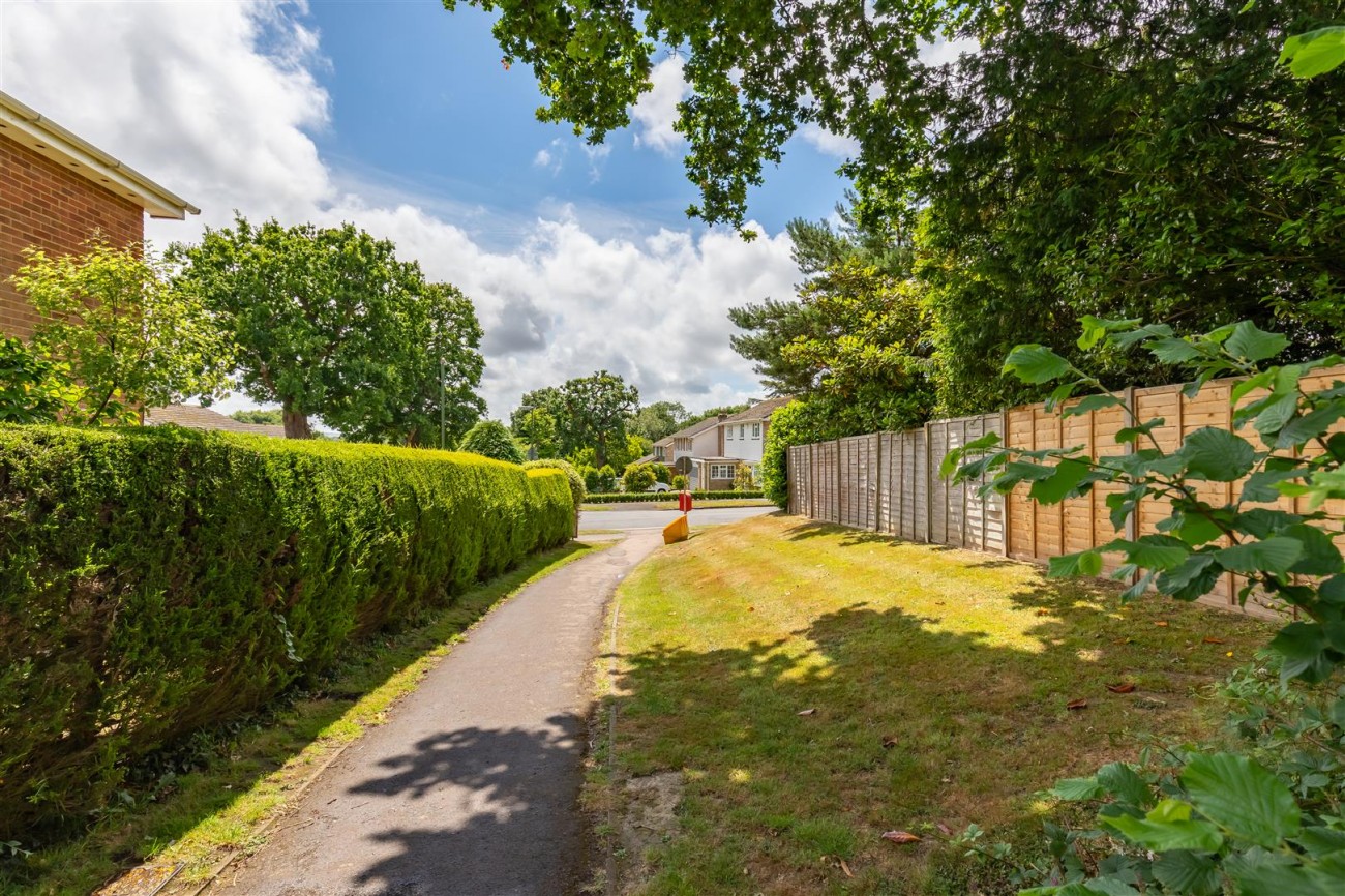 Wealden Way, Haywards Heath, Land