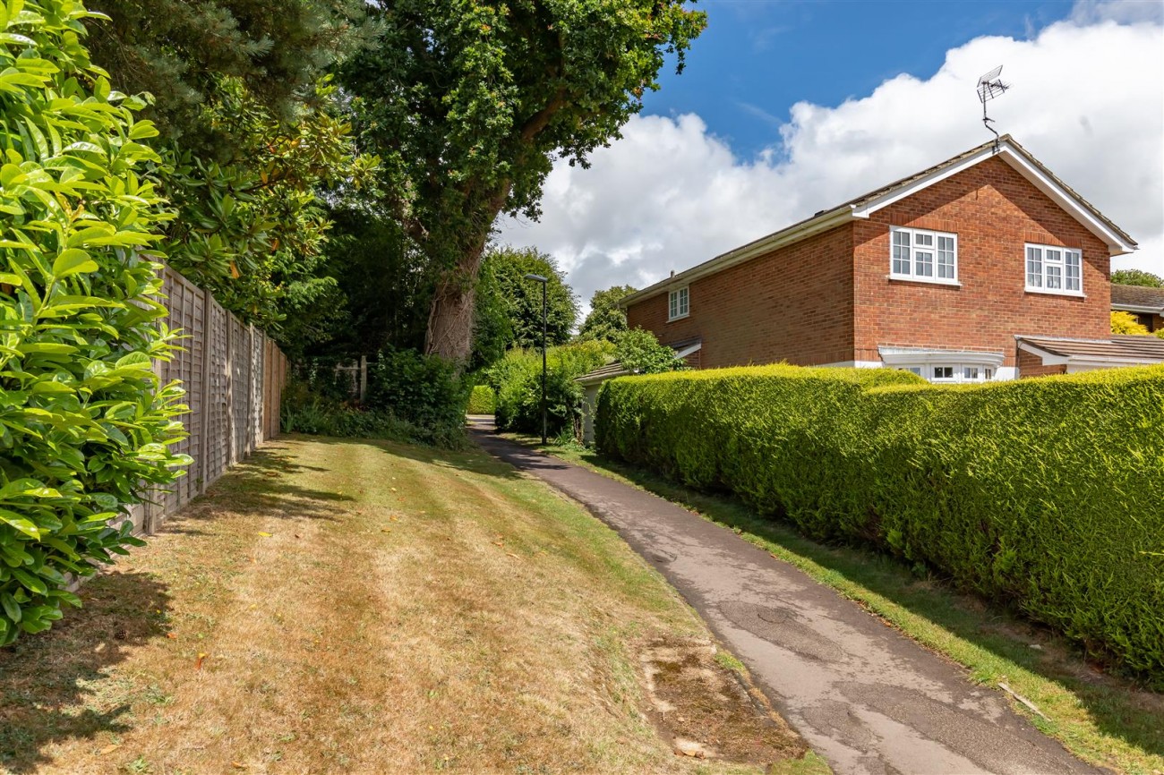 Wealden Way, Haywards Heath, Land