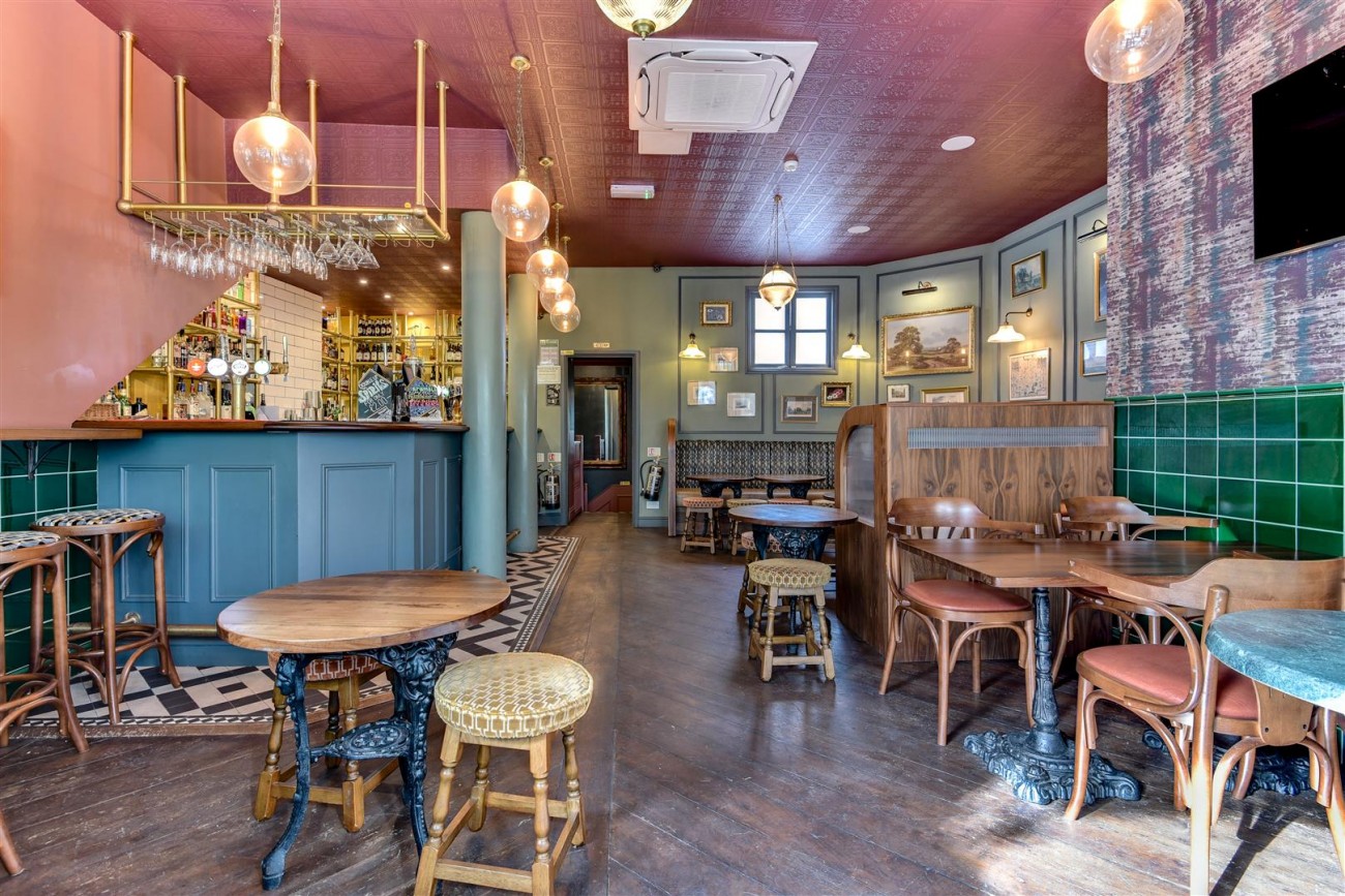 Queens Road, Brighton, Investments Commercial