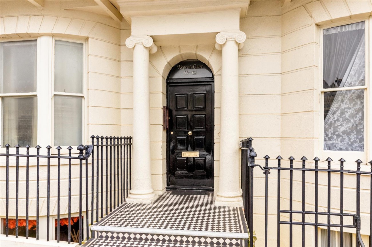 Regency Square, Brighton, House