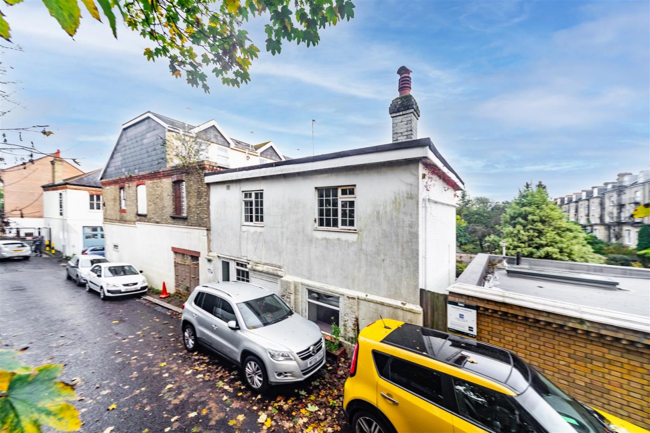 Cambridge Grove, Hove, 3 bedroom, House
