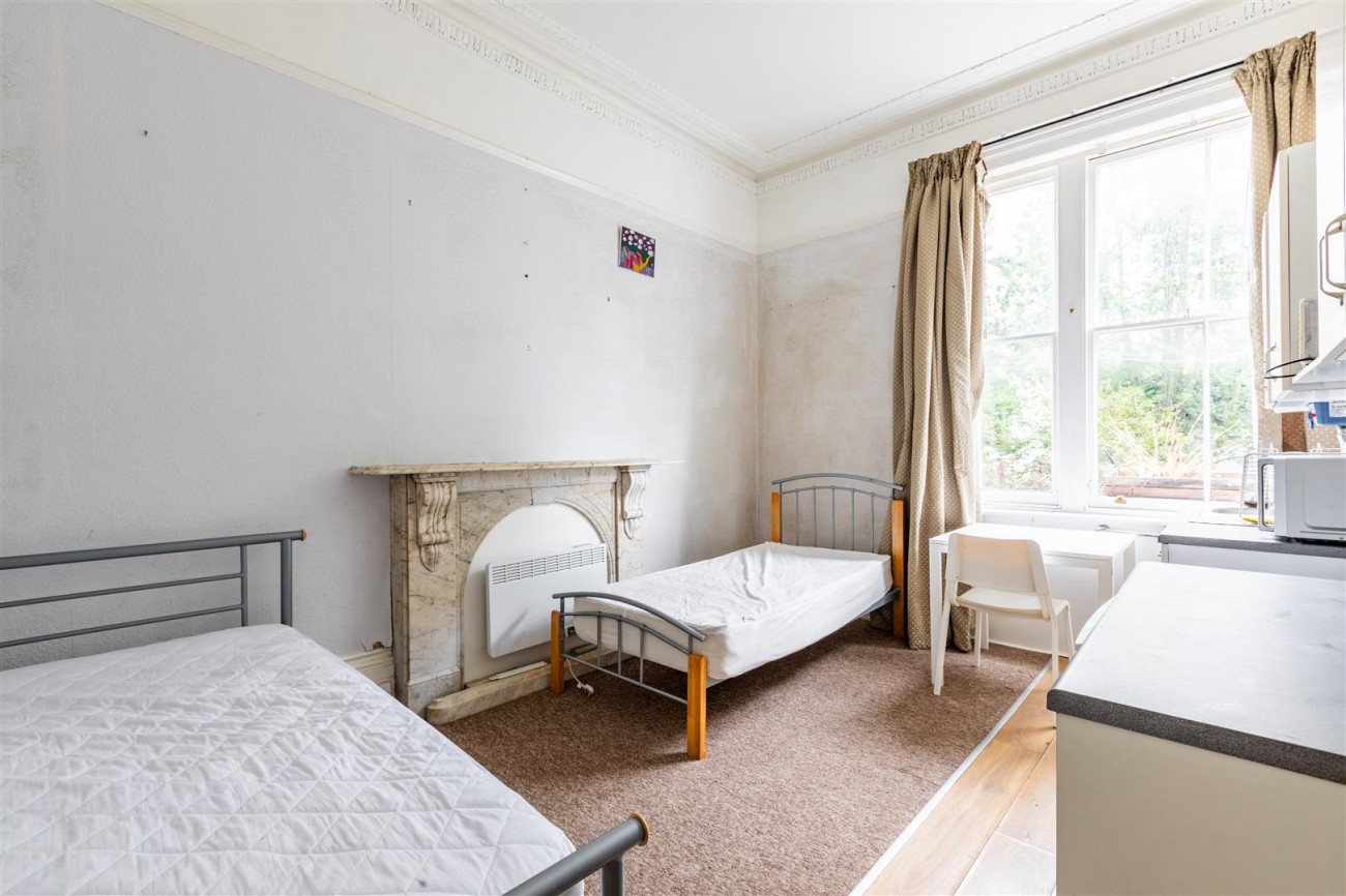 Hova Villas, Hove, 13 bedroom, House