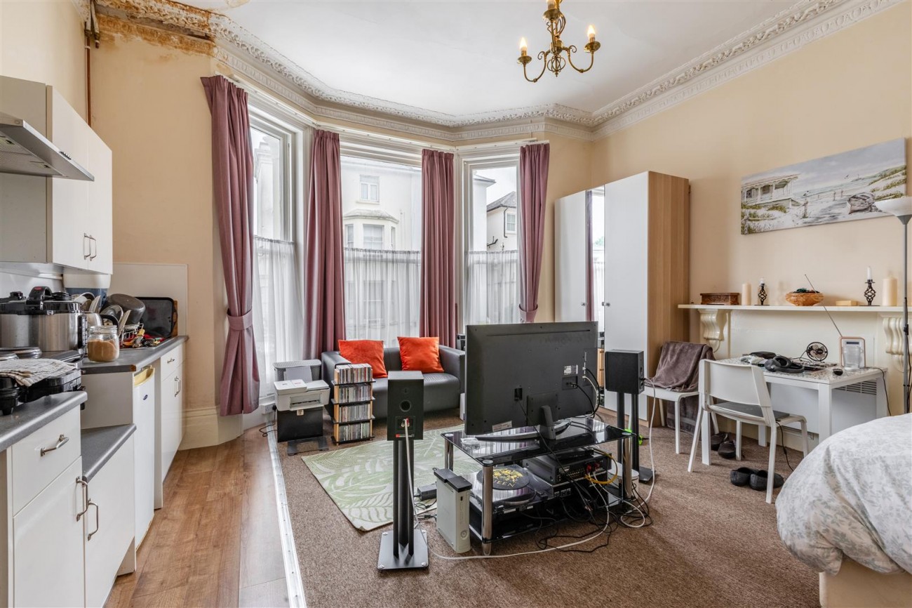 Hova Villas, Hove, 13 bedroom, House