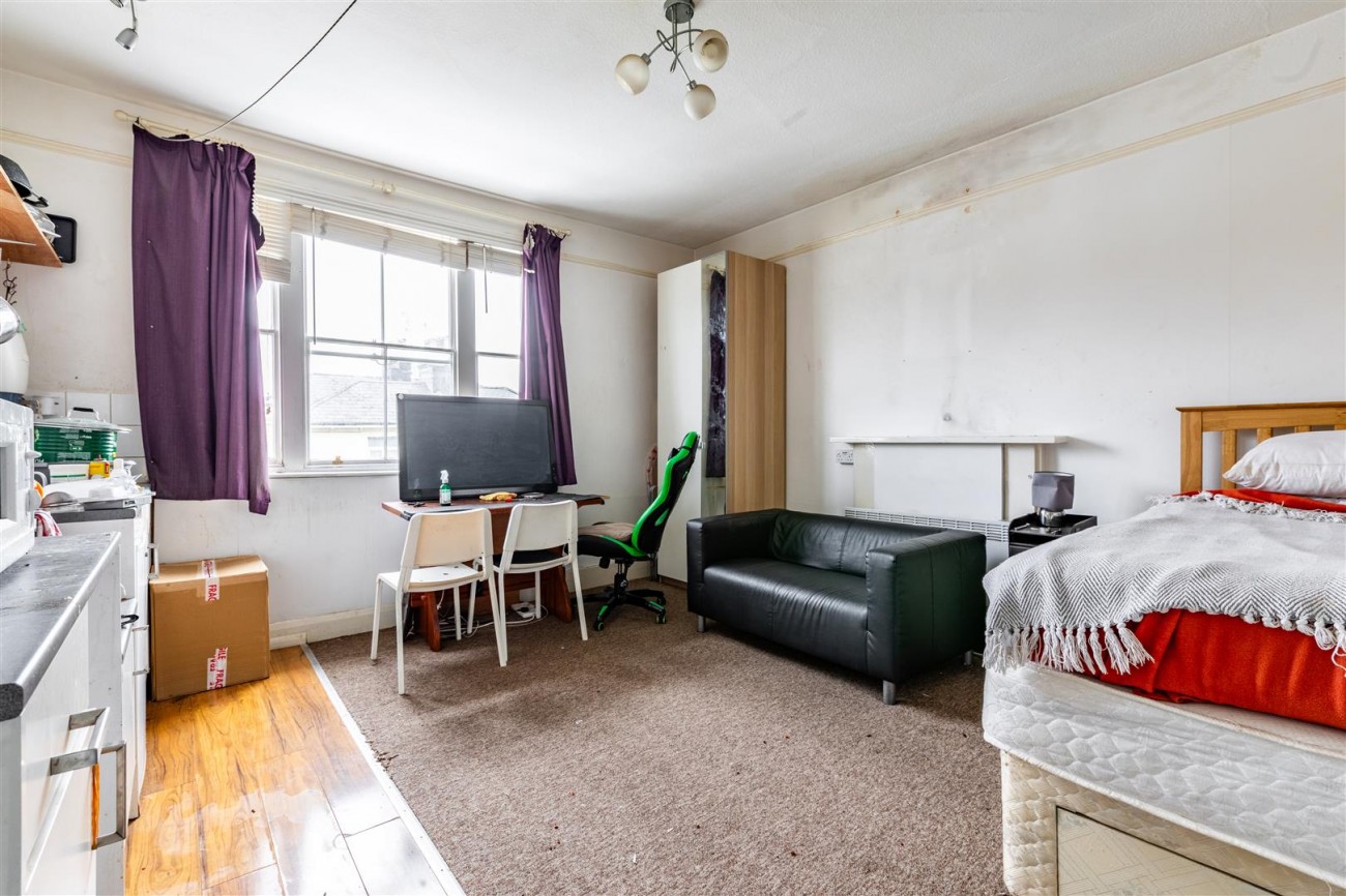 Hova Villas, Hove, 13 bedroom, House