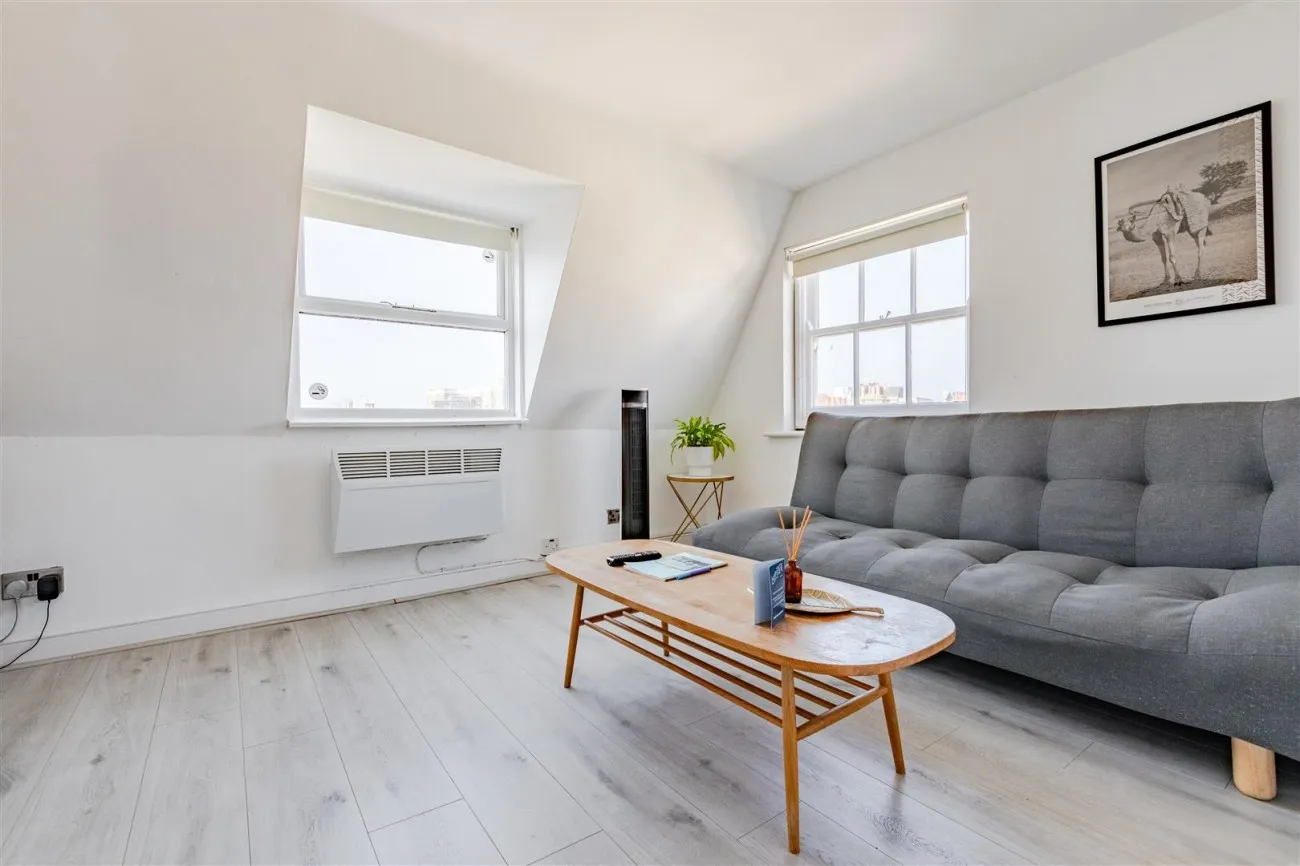 Upper St. James's Street, Brighton, 5 bedroom, House
