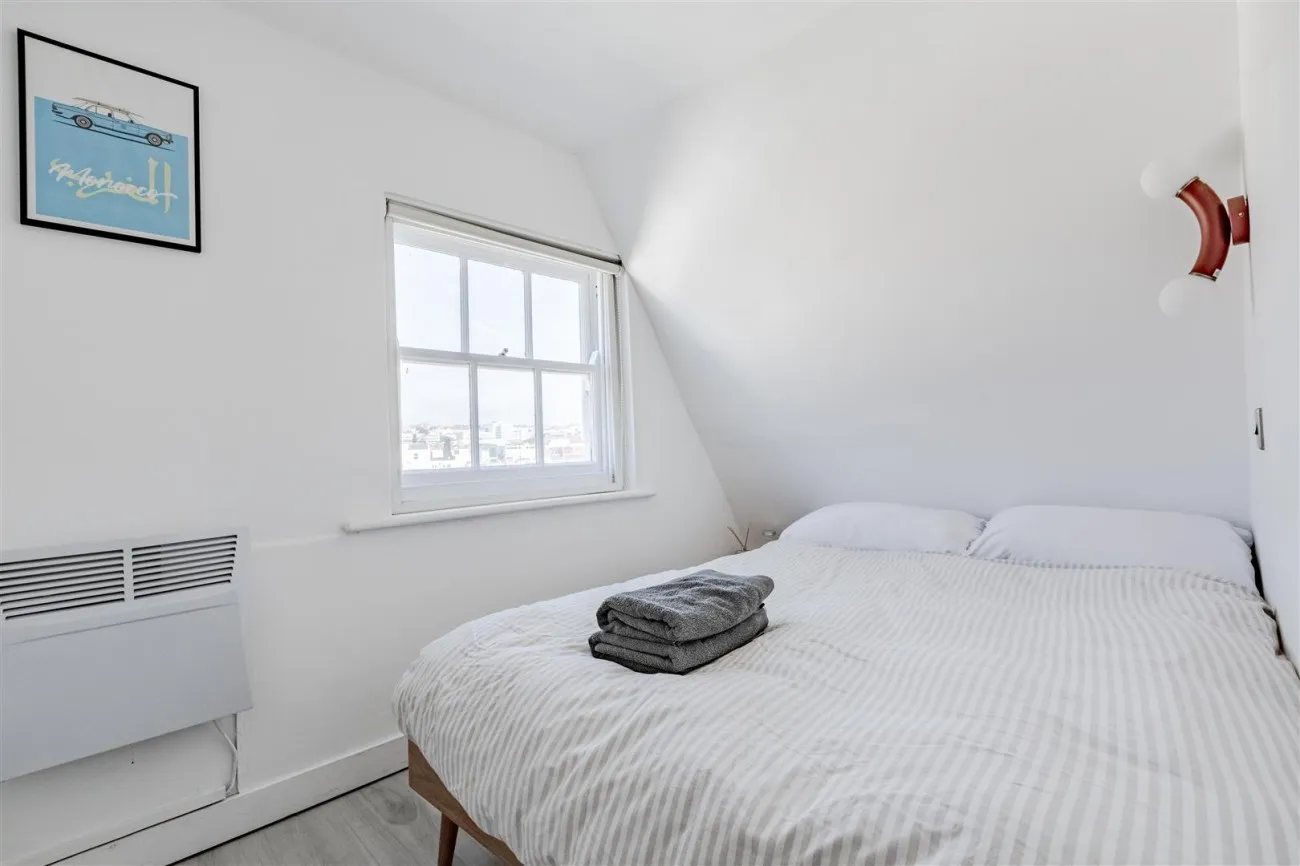Upper St. James's Street, Brighton, 5 bedroom, House