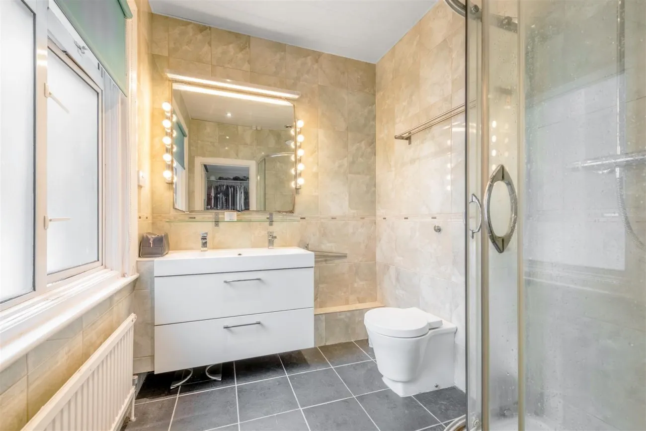 Davigdor Road, Hove, 3 bedroom, Maisonette