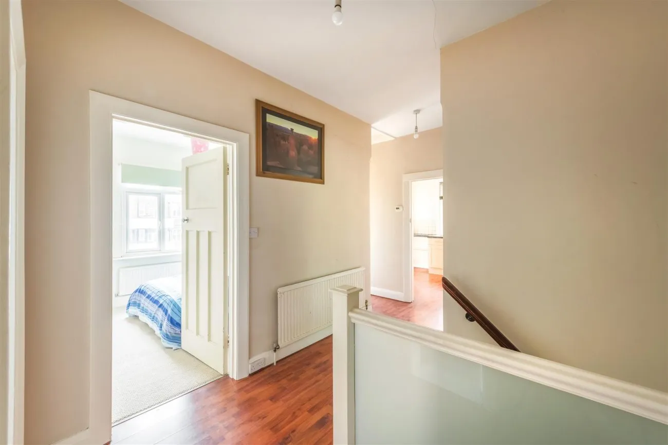 Davigdor Road, Hove, 3 bedroom, Maisonette
