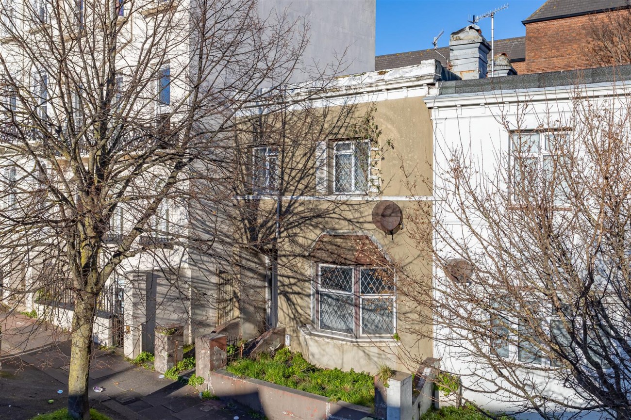 Roundhill Crescent, Brighton, 2 bedroom, House