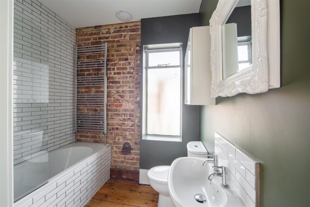 Hythe Road, Brighton, 3 bedroom, House