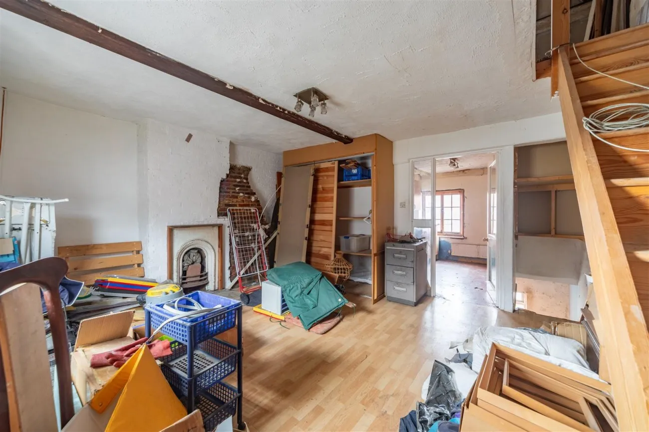 St. Pancras, Chichester, 2 bedroom, House